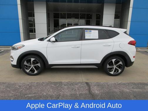 Dazzling White 2018 Hyundai TUCSON Value