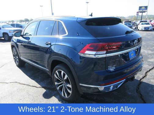 2023 Volkswagen Atlas Cross Sport 3.6L V6 SEL Premium R-Line