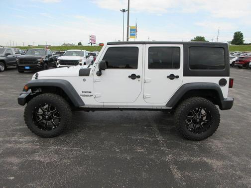 Bright White Clearcoat 2017 Jeep Wrangler Unlimited Sport