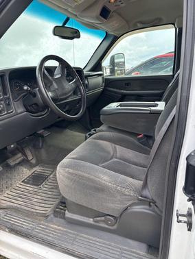2003 Chevrolet Silverado 2500 LS H/D Extended Cab