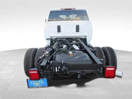 2026 Chevrolet Silverado 3500 LT