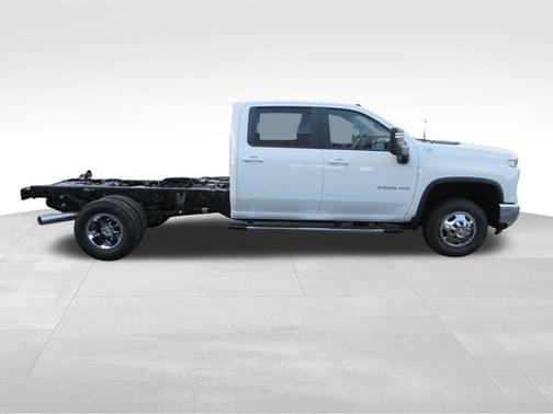 2026 Chevrolet Silverado 3500 LT