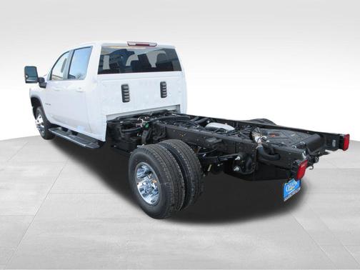 2026 Chevrolet Silverado 3500 LT