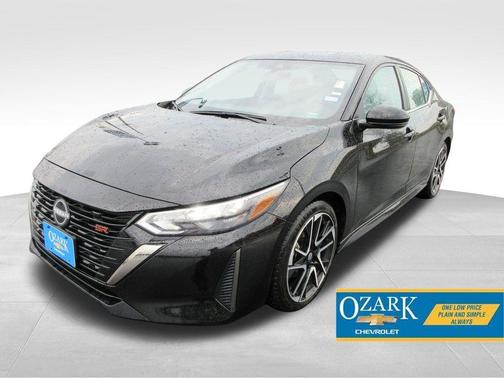 Black 2025 Nissan Sentra SR