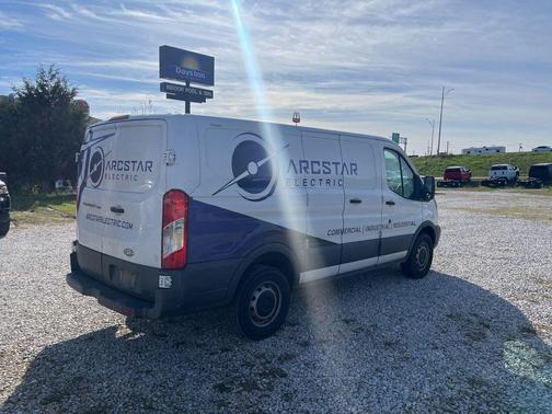 2015 Ford Transit-250 Base