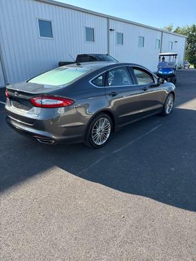 Magnetic 2015 Ford Fusion SE