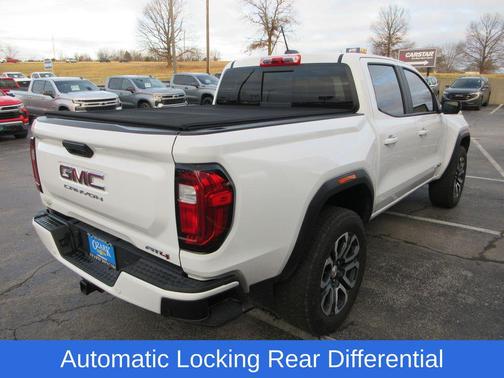 2024 GMC Canyon AT4
