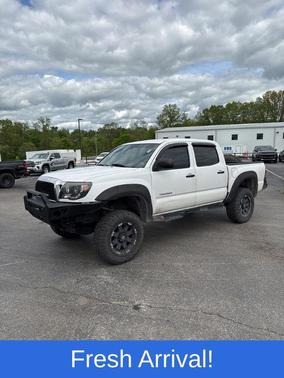White 2007 Toyota Tacoma Double Cab