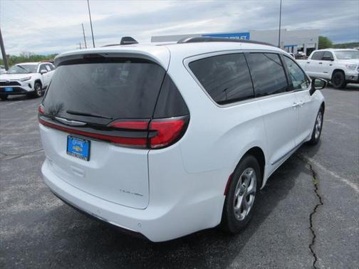 2023 Chrysler Pacifica Limited