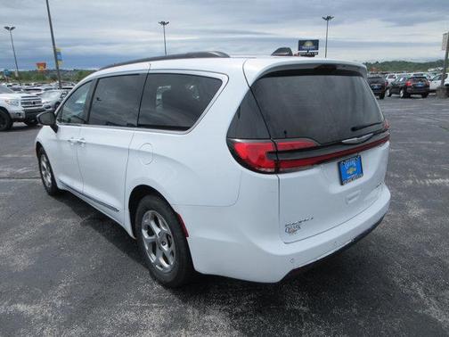 2023 Chrysler Pacifica Limited