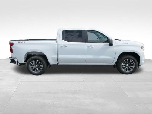 Summit White 2026 Chevrolet Silverado 1500 RST