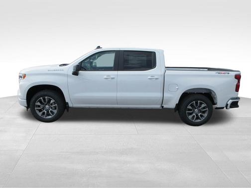 Summit White 2026 Chevrolet Silverado 1500 RST