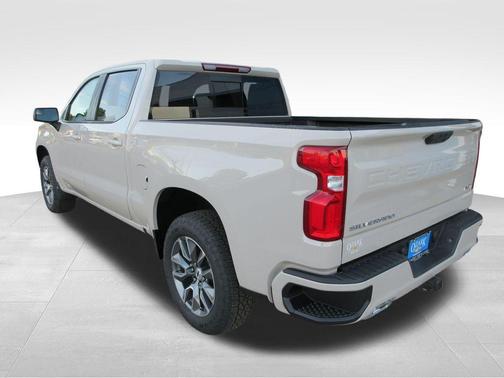 White Sand 2026 Chevrolet Silverado 1500 RST