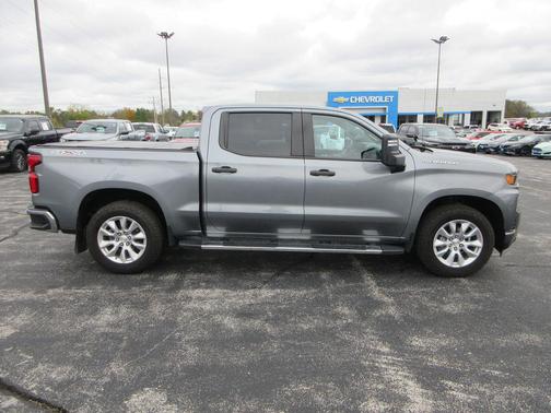 2020 Chevrolet Silverado 1500 Custom