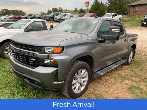 2020 Chevrolet Silverado 1500 Custom