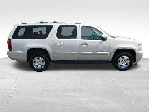 Gold Mist Metallic 2008 Chevrolet Suburban LT