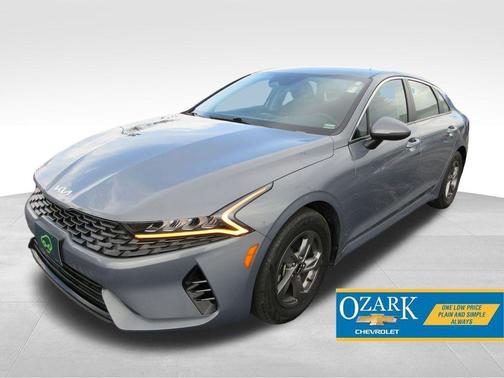 Everlasting Silver 2023 Kia K5 LXS