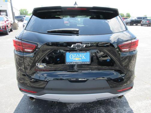 Black 2024 Chevrolet Blazer LT