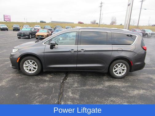 2021 Chrysler Pacifica Touring L