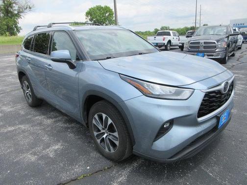 2020 Toyota Highlander XLE