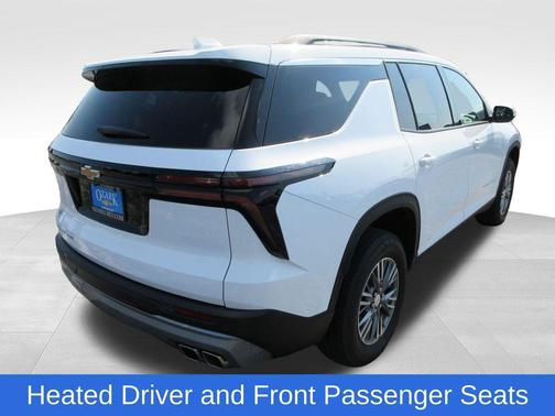 Summit White 2026 Chevrolet Traverse LT