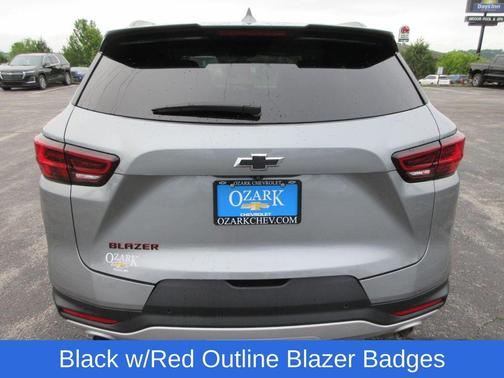 Sterling Gray Metallic 2024 Chevrolet Blazer LT
