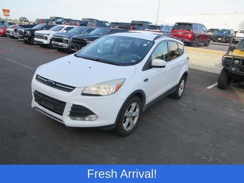 Oxford White 2014 Ford Escape SE