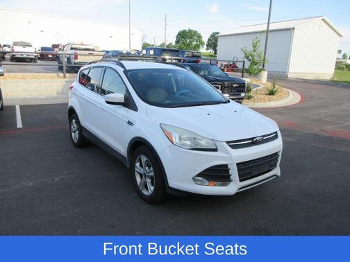 Oxford White 2014 Ford Escape SE