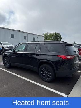 Mosaic Black Metallic 2019 Chevrolet Traverse RS