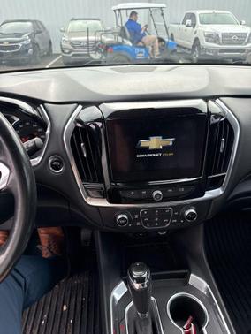 Mosaic Black Metallic 2019 Chevrolet Traverse RS