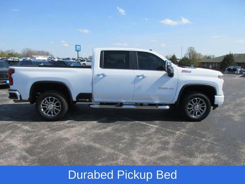 Summit White 2026 Chevrolet Silverado 2500 LT