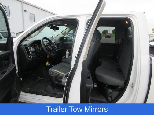 Bright White Clearcoat 2017 RAM 1500 Tradesman/Express