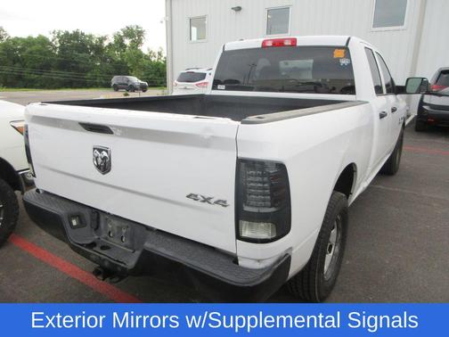 Bright White Clearcoat 2017 RAM 1500 Tradesman/Express