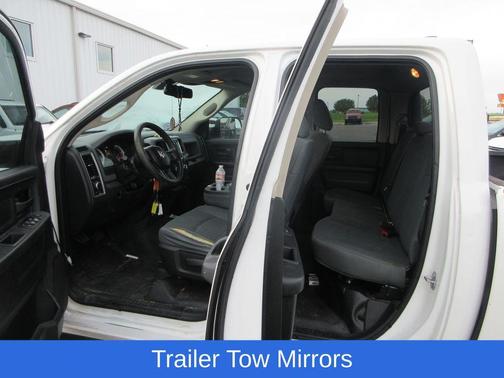Bright White Clearcoat 2017 RAM 1500 Tradesman/Express