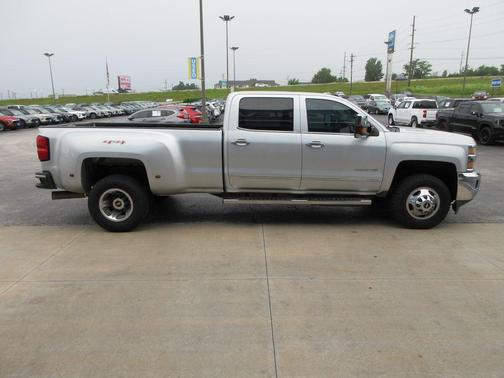 Silver Ice Metallic 2015 Chevrolet Silverado 3500 LTZ