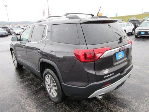 2018 GMC Acadia SLE-2