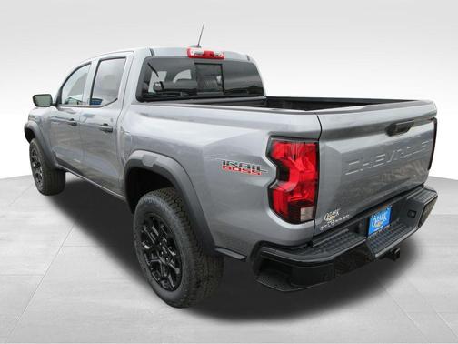 Sterling Gray Metallic 2026 Chevrolet Colorado Trail Boss