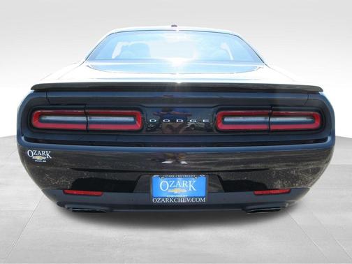 Pitch Black Clearcoat 2015 Dodge Challenger R/T