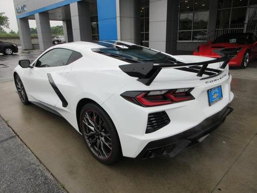 2025 Chevrolet Corvette Stingray w/3LT