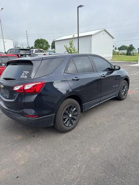 Midnight Blue Metallic 2021 Chevrolet Equinox LS