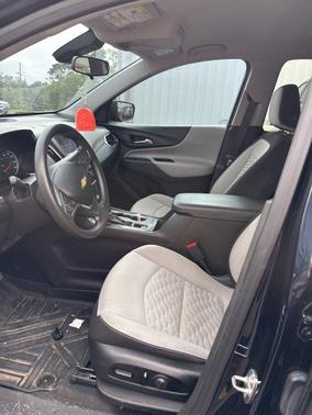 Midnight Blue Metallic 2021 Chevrolet Equinox LS