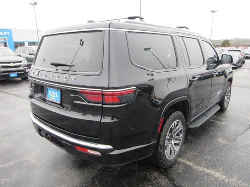 2023 Jeep Wagoneer Series I 4x4