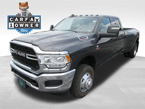Granite Crystal Clearcoat Metallic 2024 RAM 3500 Tradesman