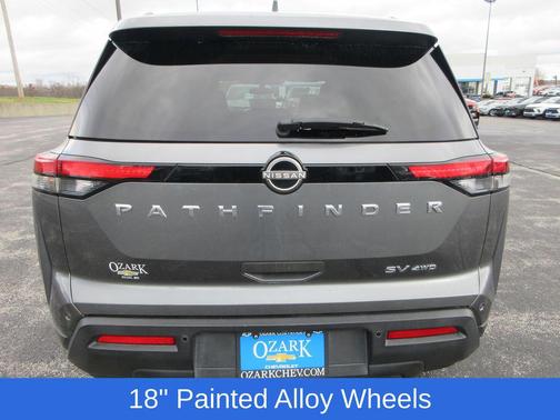 2022 Nissan Pathfinder SV 4WD