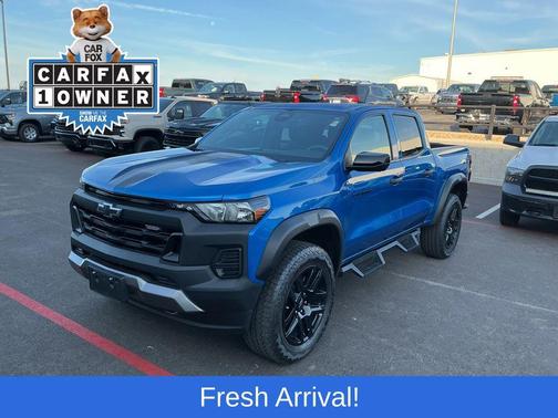 Glacier Blue Metallic 2024 Chevrolet Colorado Trail Boss