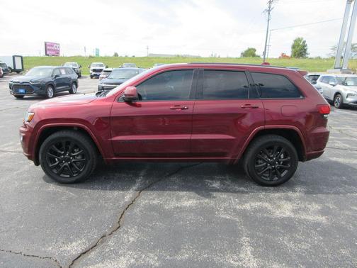 2019 Jeep Grand Cherokee Altitude