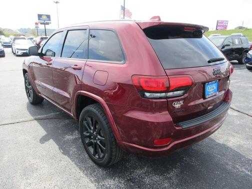 2019 Jeep Grand Cherokee Altitude