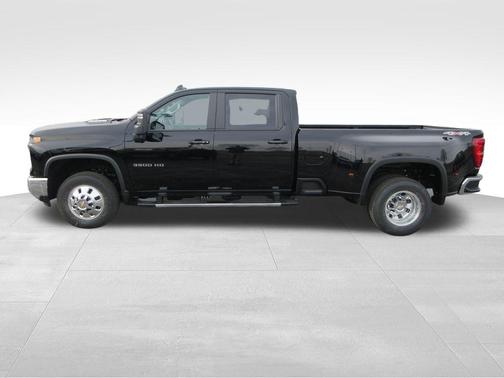 2026 Chevrolet Silverado 3500 LT