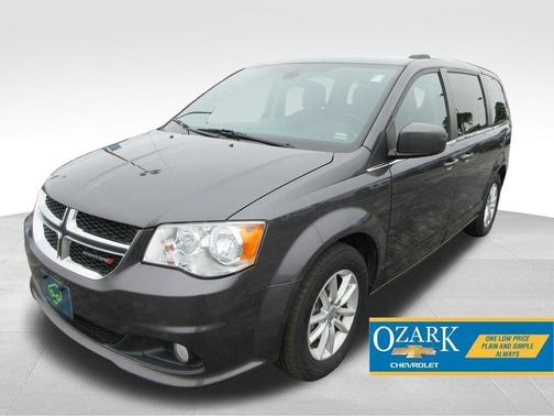 Granite Crystal Clearcoat Metallic 2020 Dodge Grand Caravan SXT