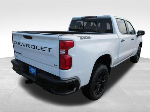 Summit White 2026 Chevrolet Silverado 1500 LT Trail Boss